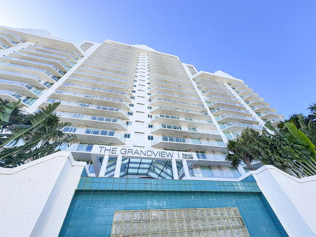 The Grandview  photo 2